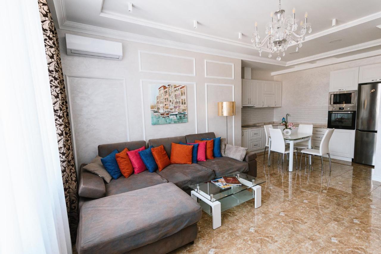 Luxury For Business & Pleasure Royal 2 Apartment Kyiv Exterior photo